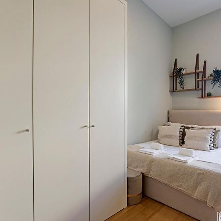 31 Janeiro 157 - Stylish 1Br W/ Ac & Balcony By Lovelystay Porto Kültér fotó
