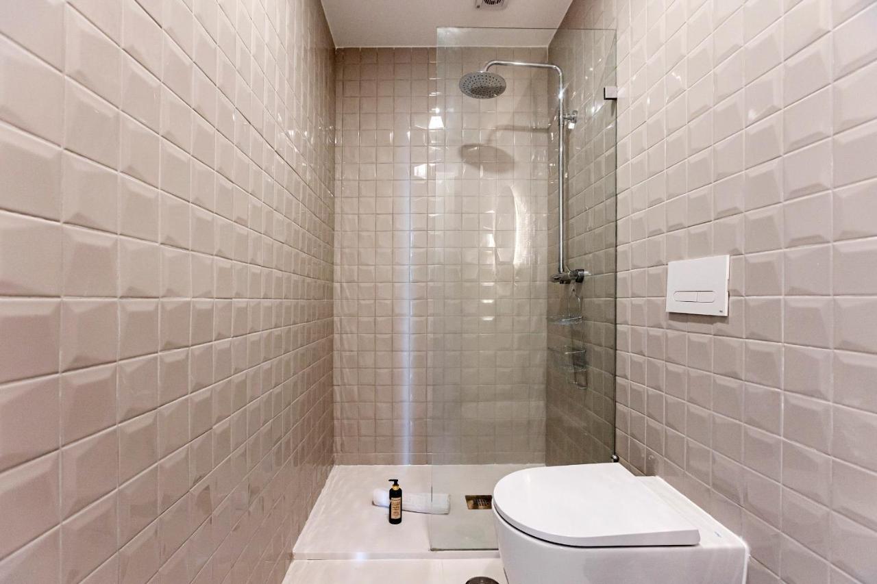 31 Janeiro 157 - Stylish 1Br W/ Ac & Balcony By Lovelystay Porto Kültér fotó